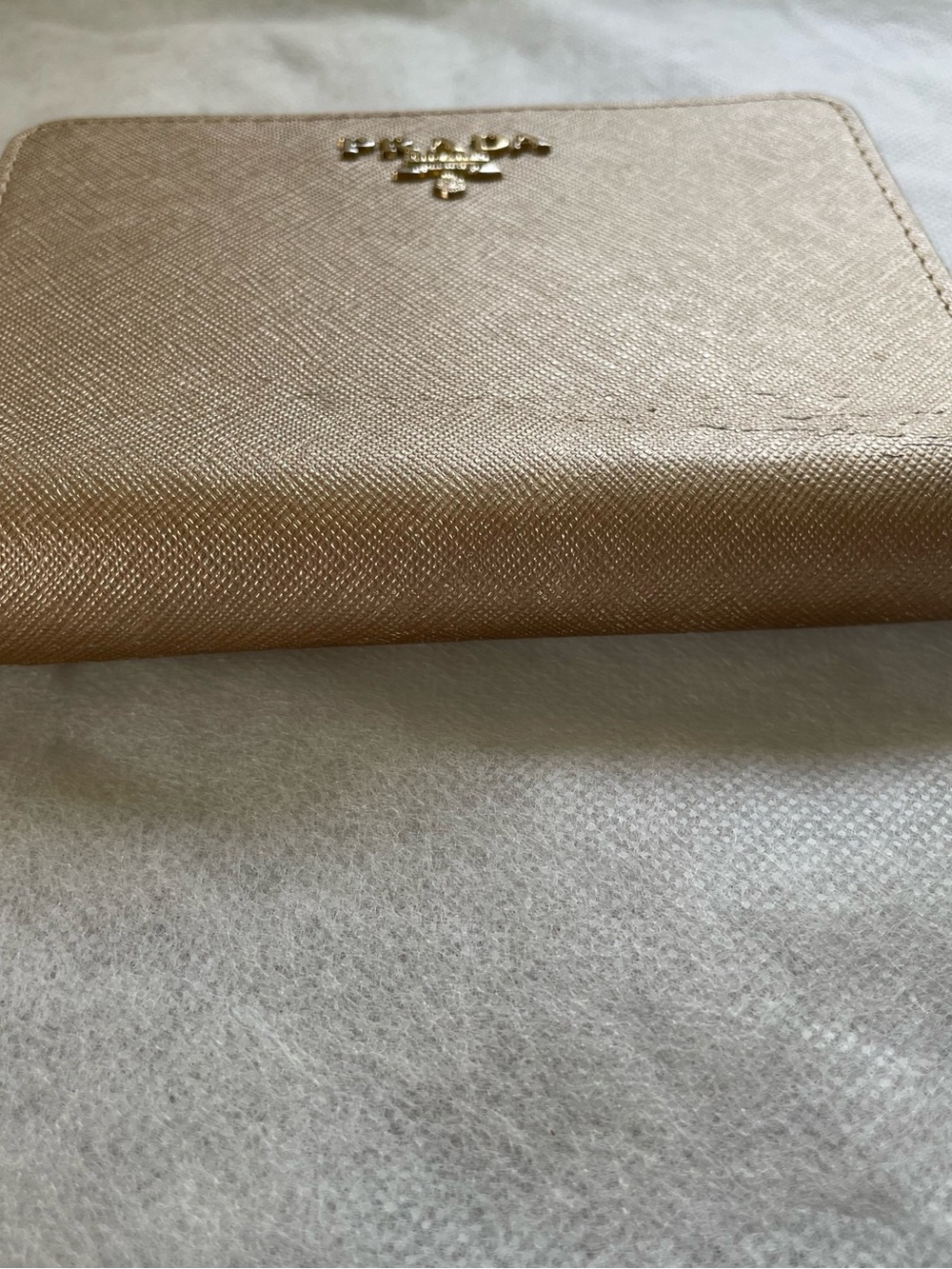Prada FAIR Sold As Is Small Saffiano Leather Metallic Zip-Around Wallet - Picture 10 of 15